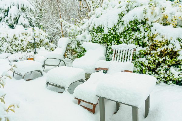 7 Winter Care Tips for Your Garden Furniture